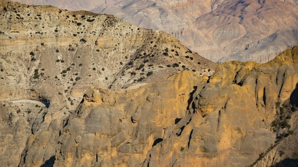 Upper Mustang Nepal trek with arid Himalayan mountains and desert landscape