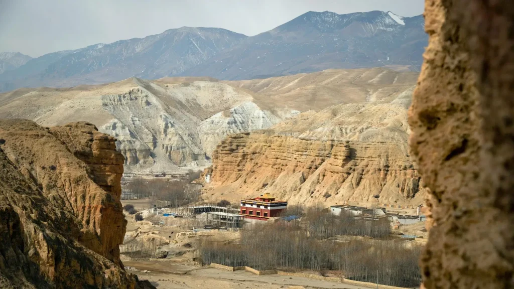 picture of lo manthang in mustang nepal