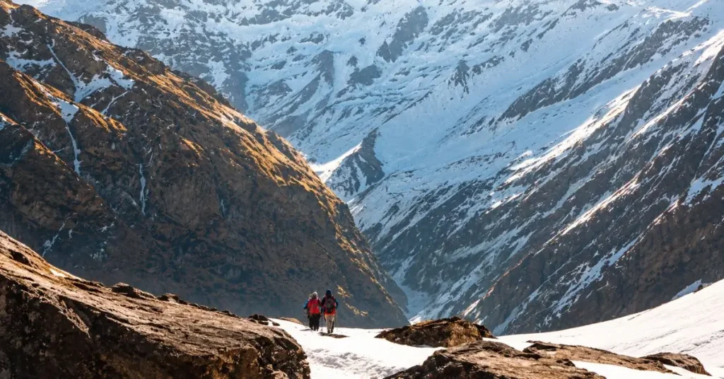 Annapurna Base Camp trek difficulty in snowy high-altitude terrain